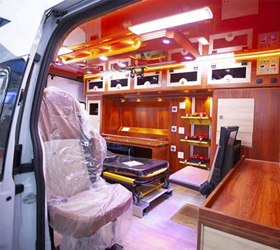 民丰县车辆内部展示